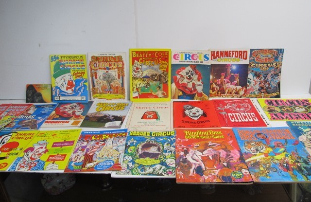 lot 131 image: Large Lot of Vintage Circus Programs etc #2