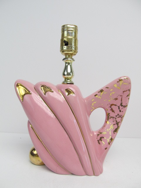 lot 174 image: Mid Century Ceramic Desk Lamp & Vase