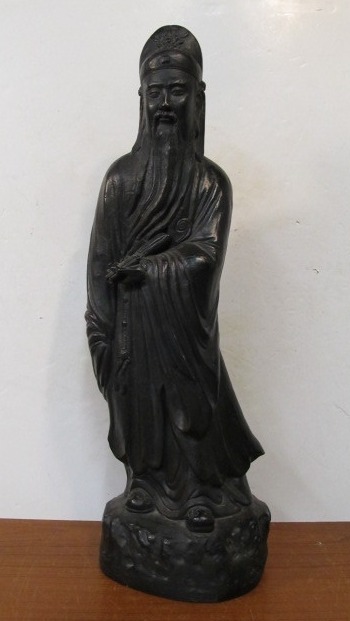 lot 209 image: Large 31 Vintage Chinese Elder wScroll Sculpture 