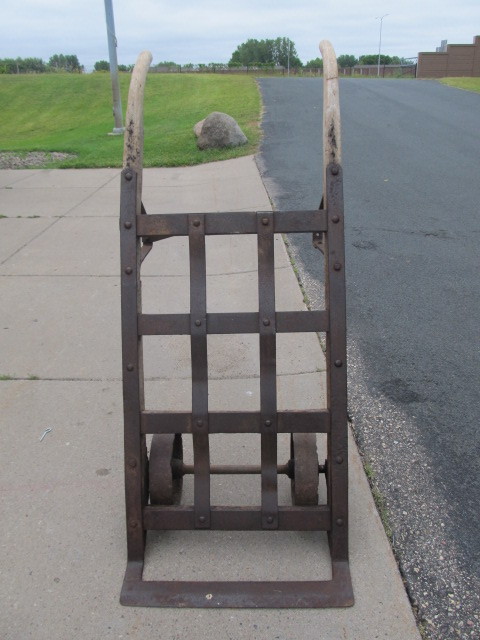lot 277 image: Antique Industrial Furniture Dolly