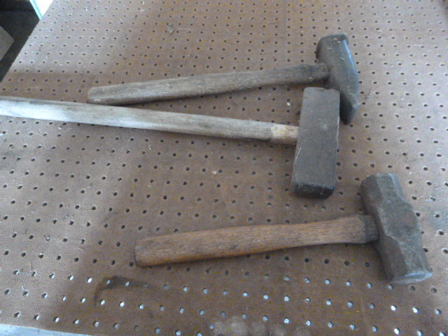lot 90 image: 3 Mauls