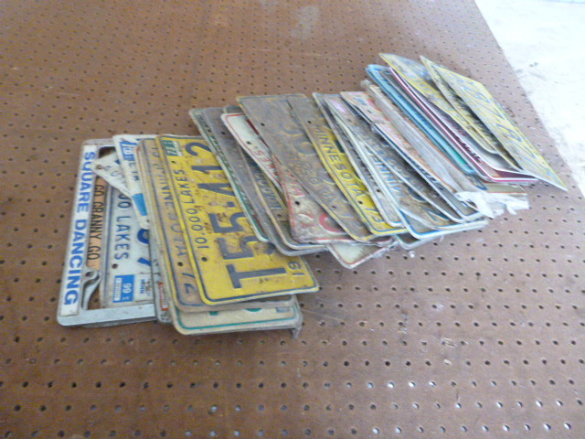 lot 95 image: Lot of License Plats