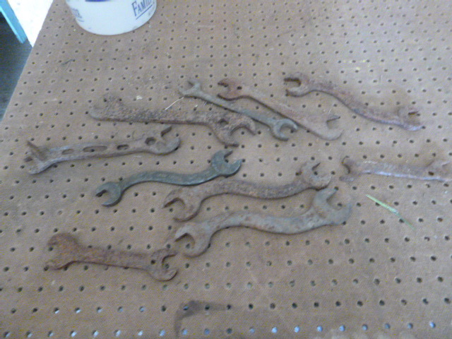 lot 119 image: Vintage Wrenches