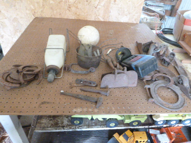 lot 136 image: Miscellaneous Items