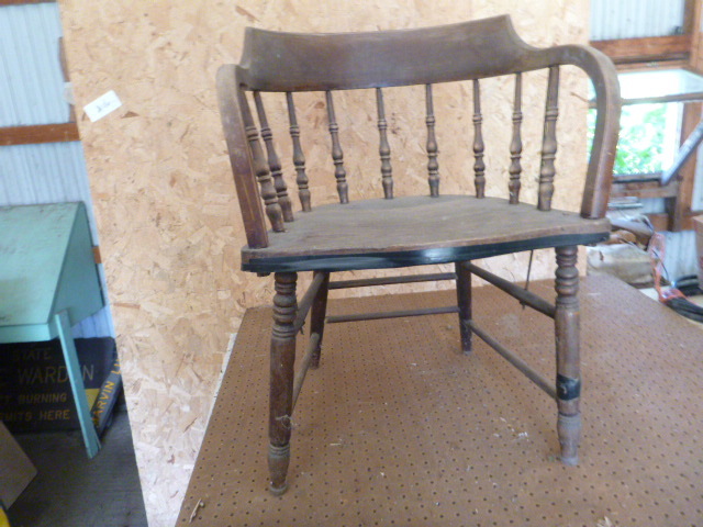 lot 140 image: Vintage Wooden Chair