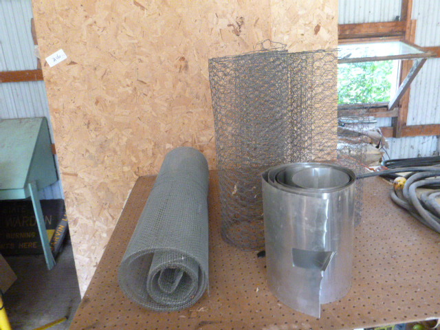 lot 145 image: Chicken Wire