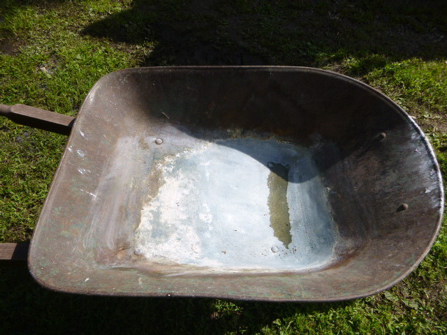 lot 154 image: Wheel Barrow