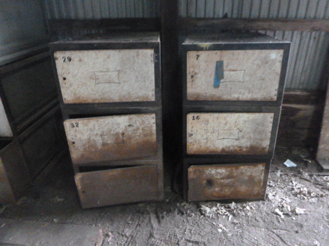 lot 166 image: 2 3-Door Metal Cabinets