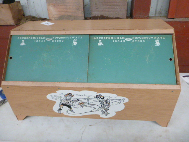 lot 240 image: Toy Box