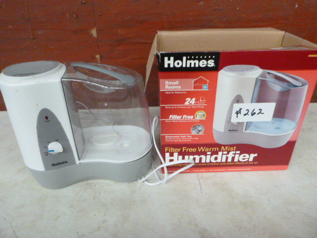 lot 262 image: Holmes Humidifier