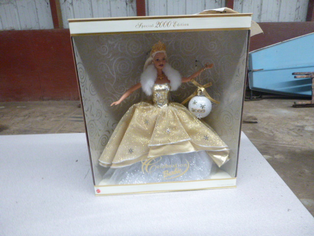 lot 269 image: Special 2000 Edition Barbie Doll