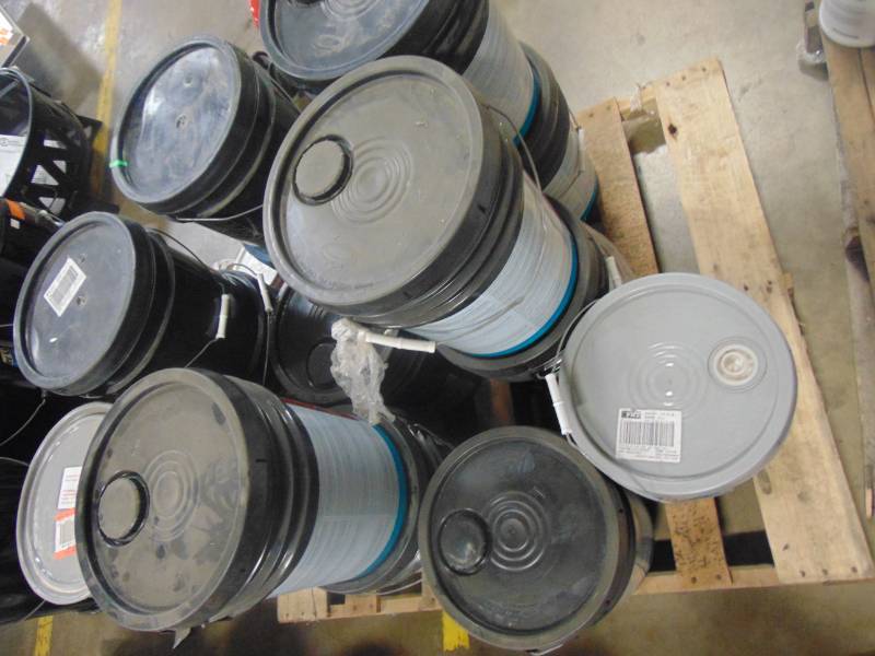 lot 533 image: Entire Pallet RUST-OLEUM 44000 Restore Concrete Paint 44000