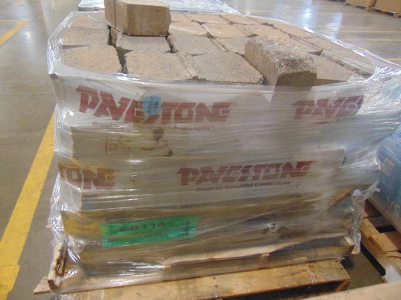lot 546 image: Pavestone 4 in. x 11.75 in. x 6.75 in. Fieldstone Concrete Retaining Wall Block (144 Pcs.  46.5 Face ft.  Pallet) 81185