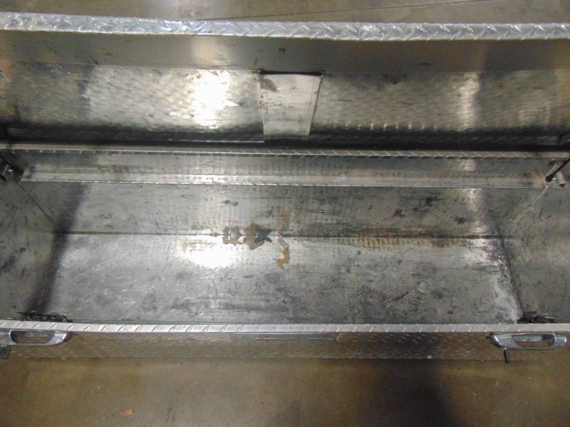 lot 558 image: Better Built 70 Crown Series Slimline Crossover Truck Tool Box 73010280