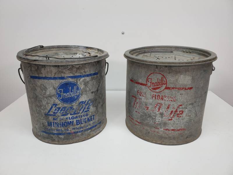 lot 39 image: 2 Vintage Metal Minnow Buckets