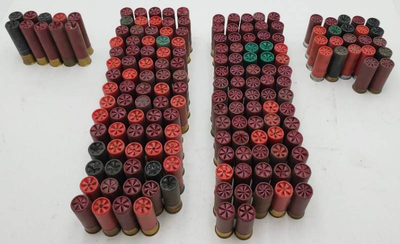 lot 58 image: Lot of misc 12ga Shells. 3-12, 3 & 2-34