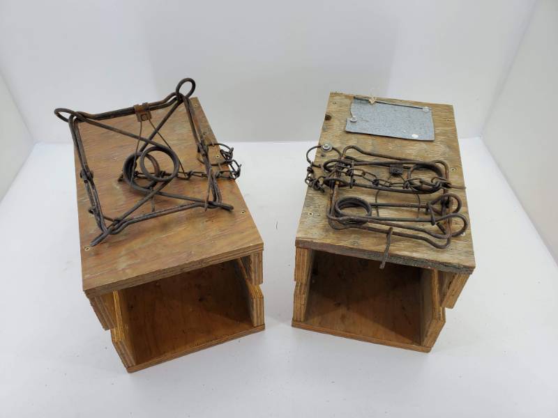 lot 66 image: (2) Conibear Traps & Boxes