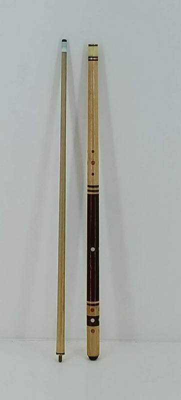 lot 101 image: Pool Cue
