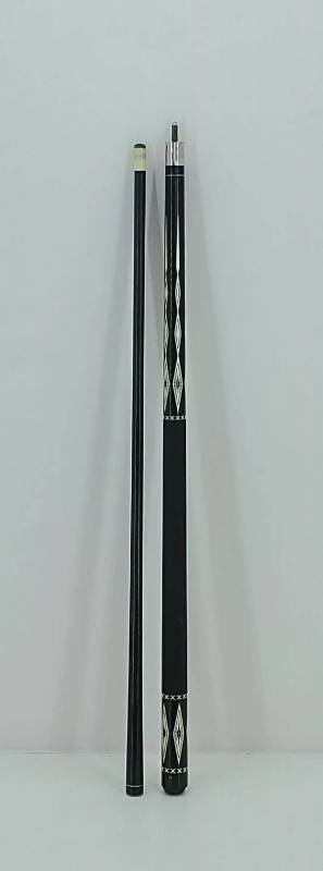 lot 102 image: Players Pool Cue