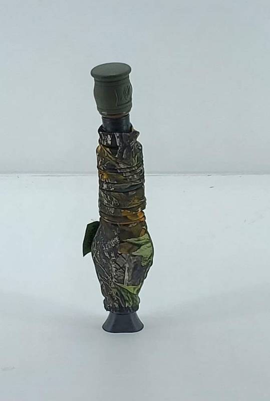 lot 111 image: Primos Elk Bugle