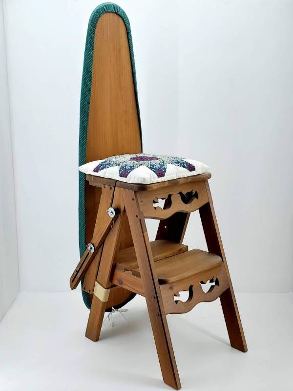 lot 22 image: Convertible Ironing Board