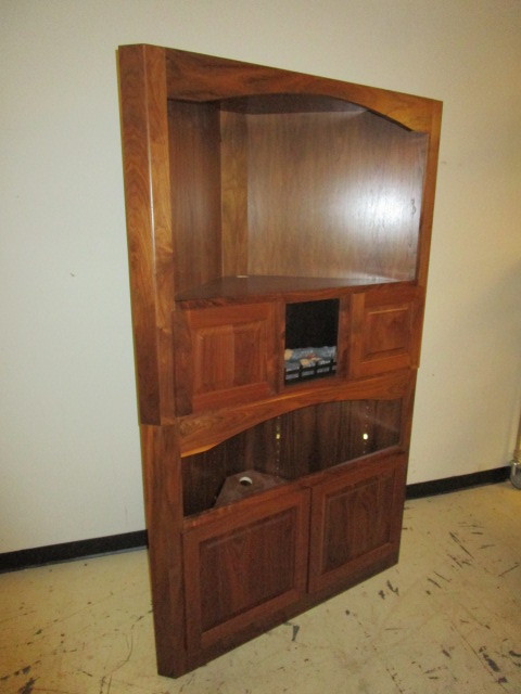 lot 301 image: CORNER ENTERTAINMENT CENTER