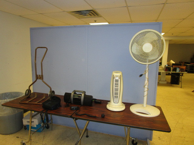 lot 316 image: SIRIUS XM BOOMBOX RADIO, NEXTAR, PROFLOW HEATER, FAN AND DOLLY