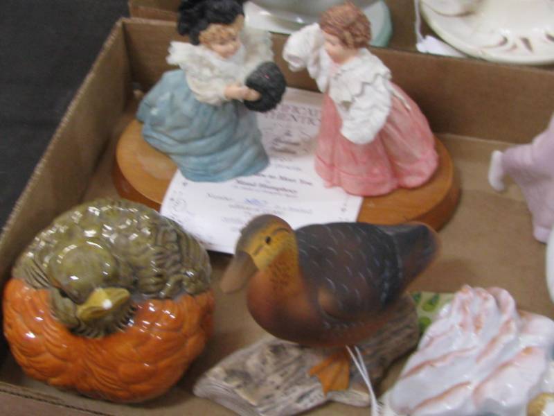 Pottery & Porcelain