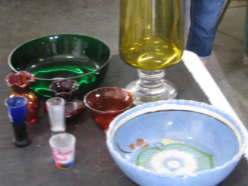 Glassware & Pottery