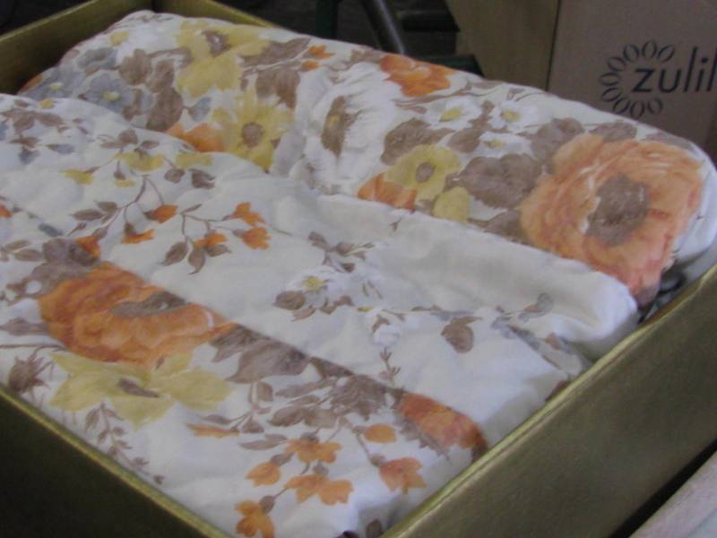 Bedding & Pillows