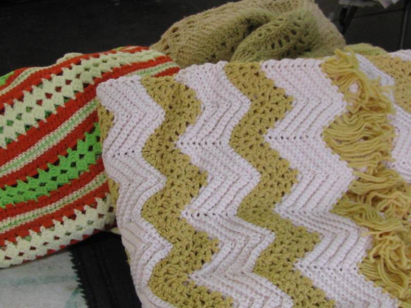 Afghans & Bedding