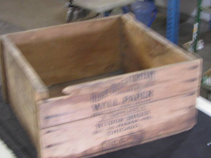 Wood Wallpaper Crate