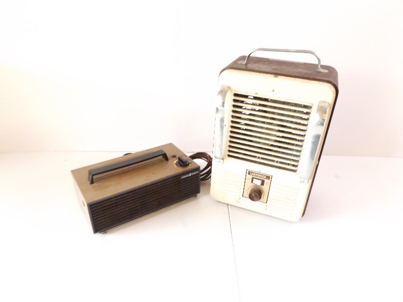 lot 25 image: 2 WORKING Portable Heaters