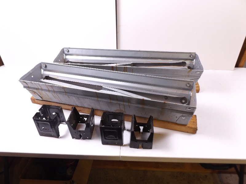 lot 47 image: Lot of Folding Saw Horses