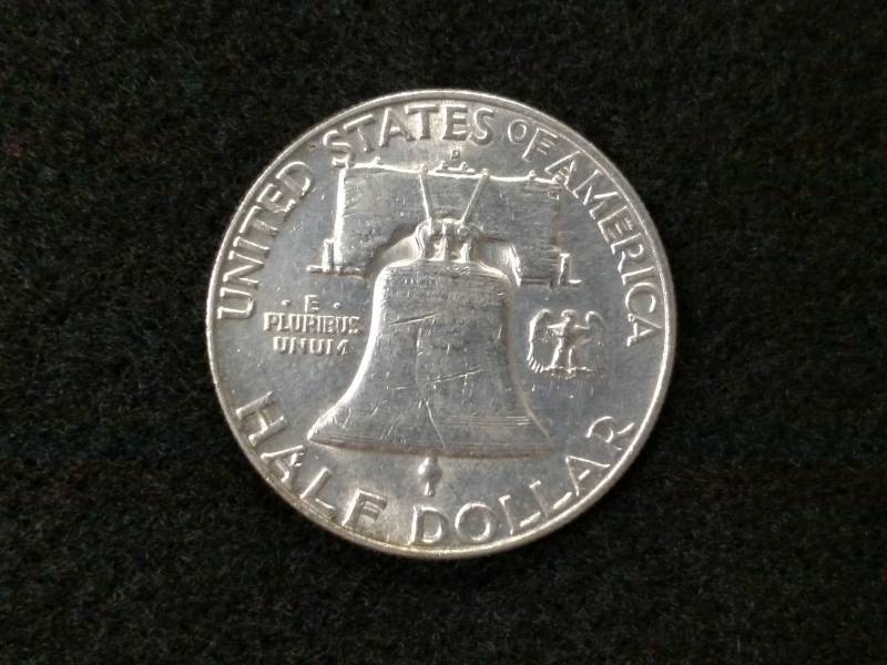 lot 121 image: 1952 D Franklin Silver Half Dollar...