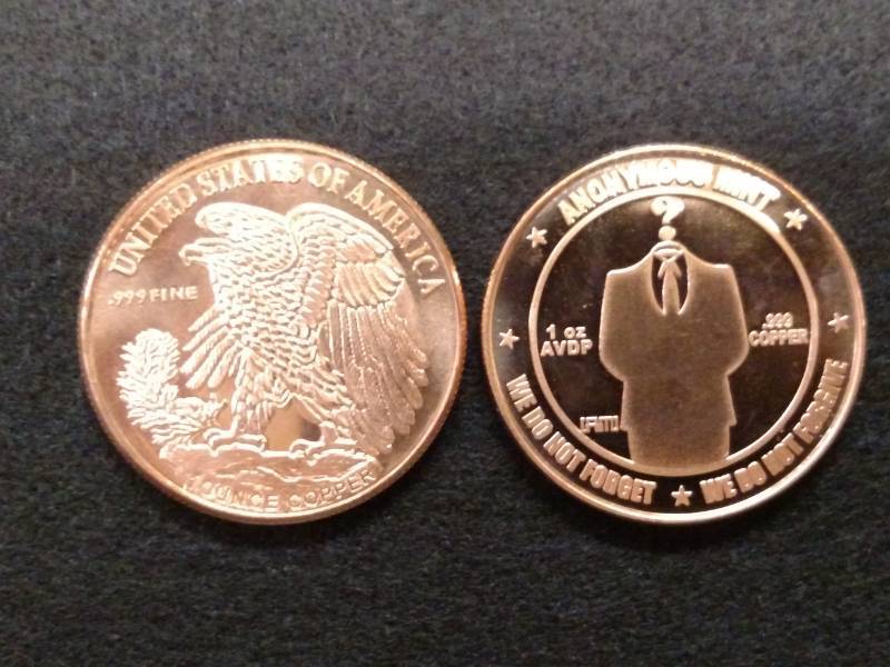 lot 161 image: (2) 1 Ounce .999 Copper Coins...