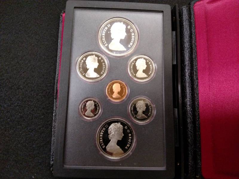 lot 165 image: 1983 Canada Proof Coin Set...