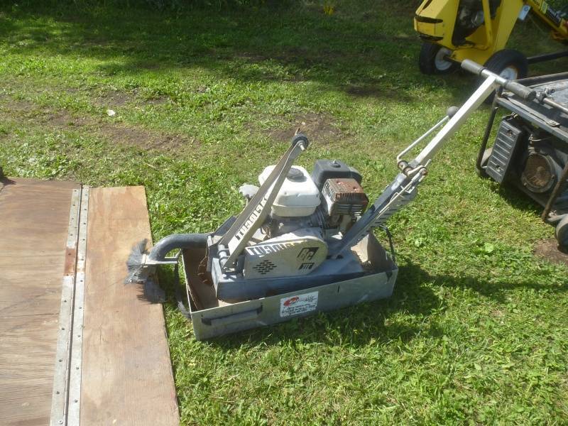 lot 8 image: Rapid Cut Saw III