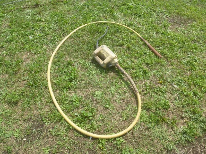 lot 30 image: Wacker Vibrator