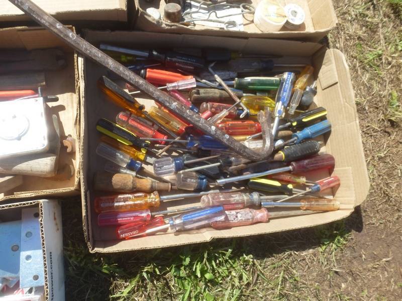 lot 126 image: Assorted Screw Drivers, Torch Heads, Gate Latches