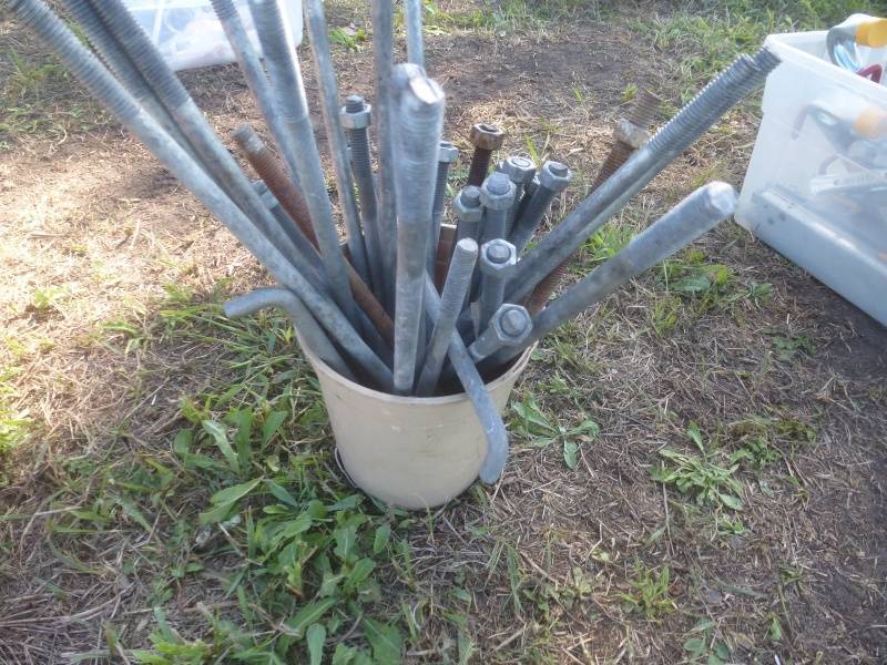 lot 131 image: Anchor Rods