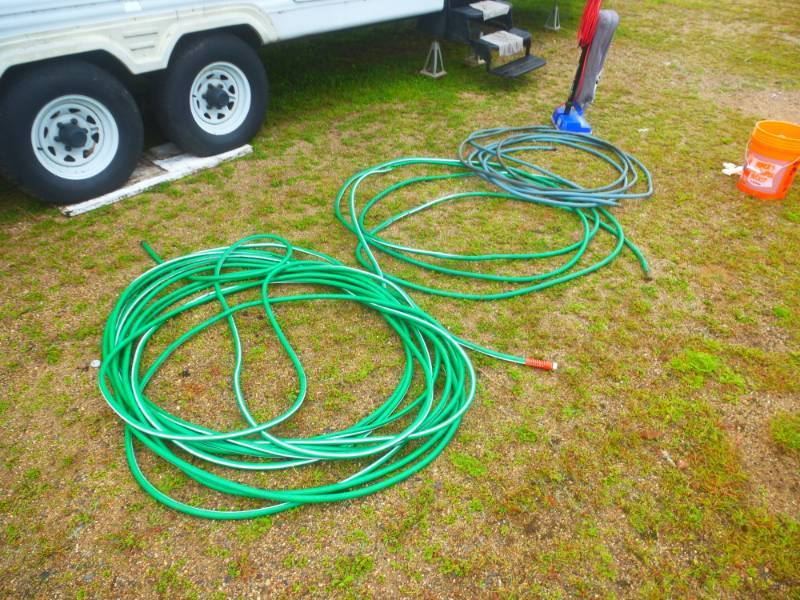 lot 190 image: Garden Hoses