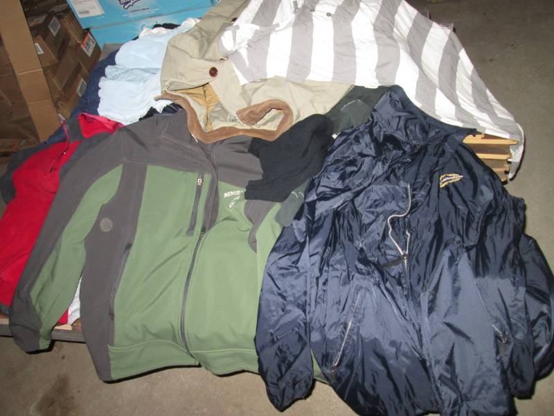 lot 4 image: Lot of Assorted Slightly Used Pre-O...