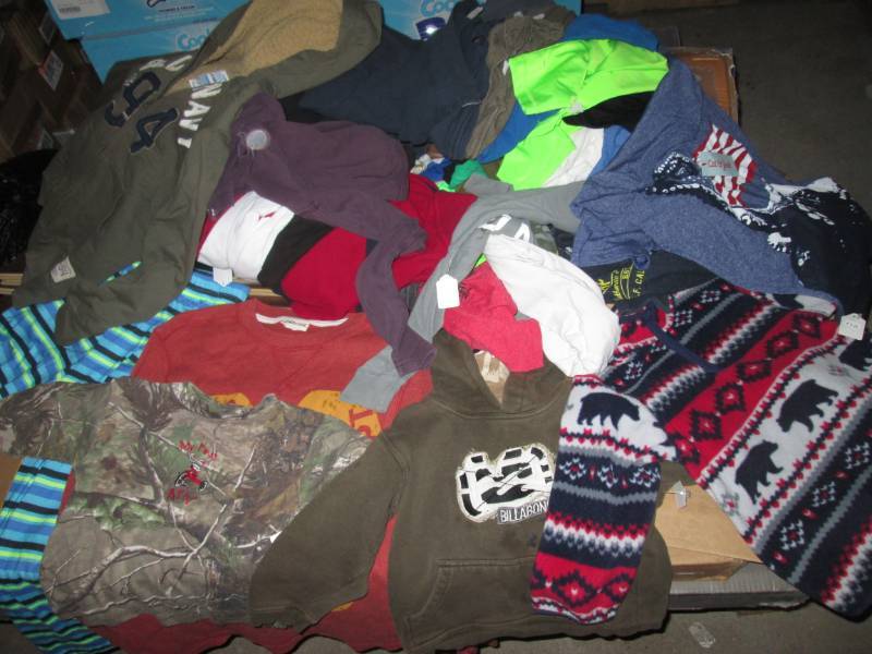 lot 5 image: Lot of Assorted Slightly Used Pre-O...