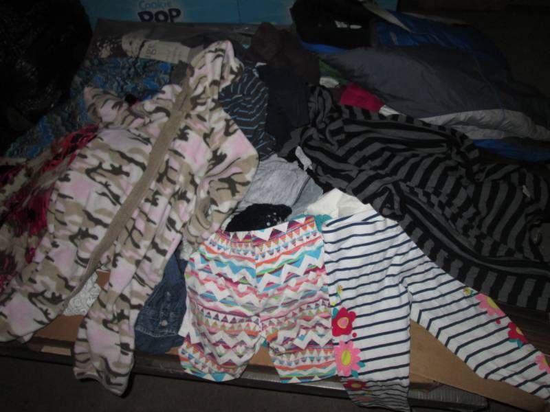 lot 11 image: Lot of Assorted Slightly Used Pre-O...