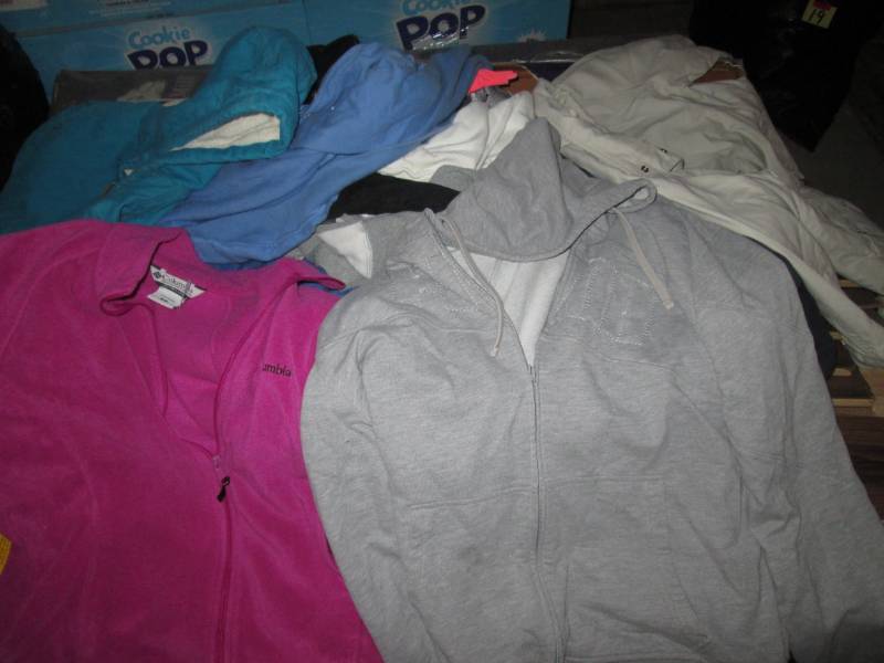 lot 20 image: Lot of Assorted Slightly Used Pre-O...