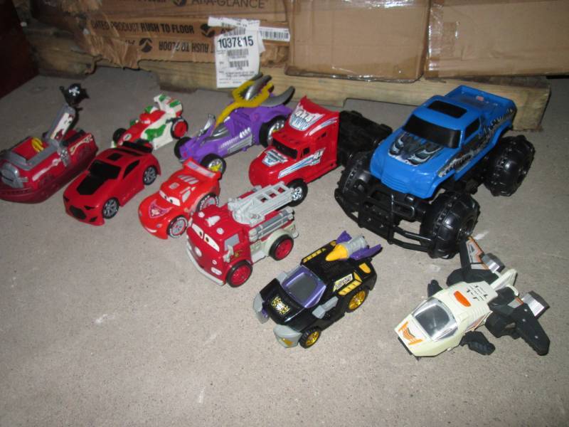 lot 30 image: Lot of Toy Vehicles...