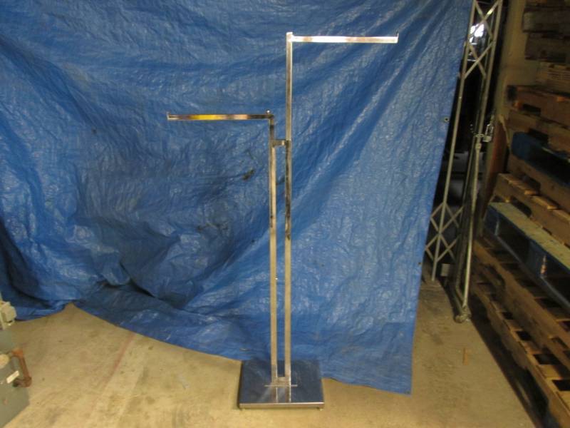 lot 66 image: 2 Arm Adjustable Clothes Hanging Ra...