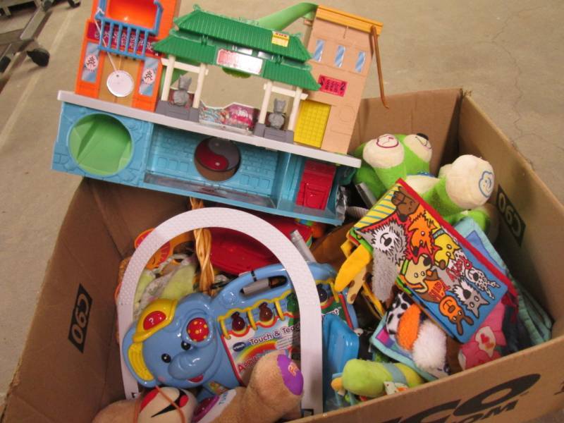 lot 83 image: Box Full of Assorted Toys...