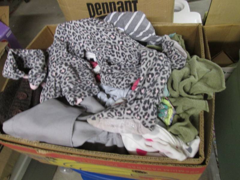 lot 107 image: Box Full of Assorted Clothes...